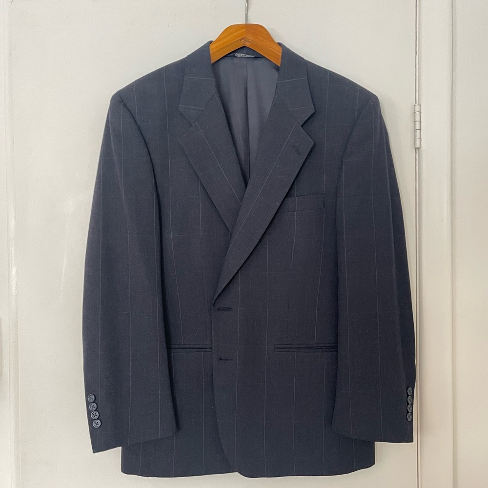 Burberry Vintage Navy Checkered 100% Wool blazer